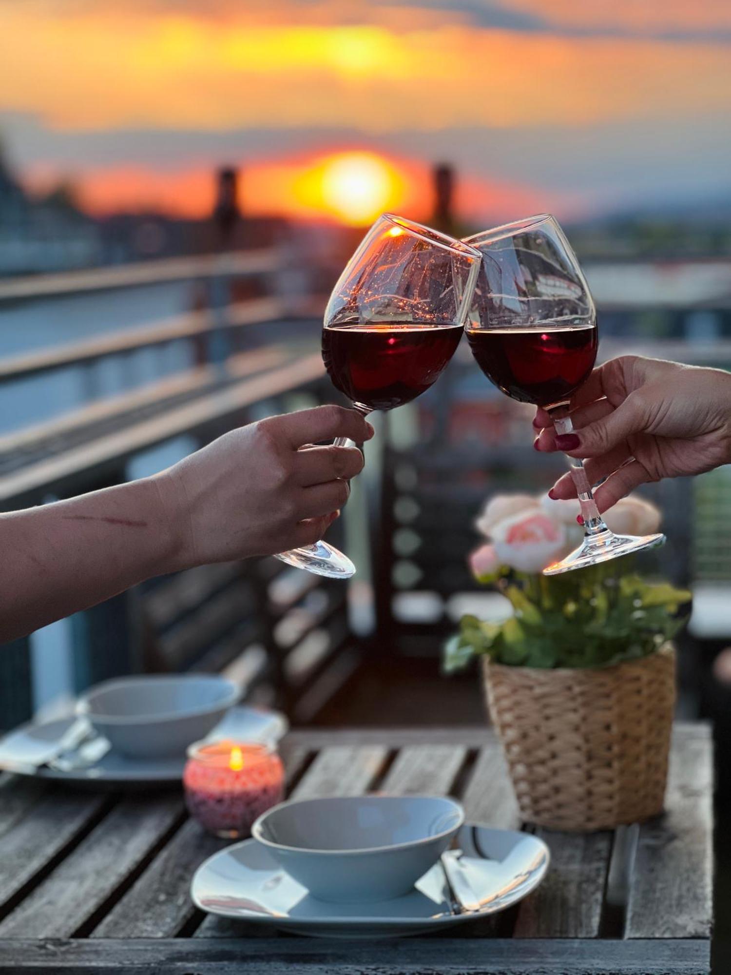 Stariva - Terrasse Ueber Dresden - Kaffeemachine - Netflix - Playstation - Brettspiele Apartment Ngoại thất bức ảnh